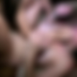 PrivateSociety.25.11.10.Freya.And.Suzy.Freya.Fists.A.Fucking.Freak.XXX.1080p.MP4-WRB